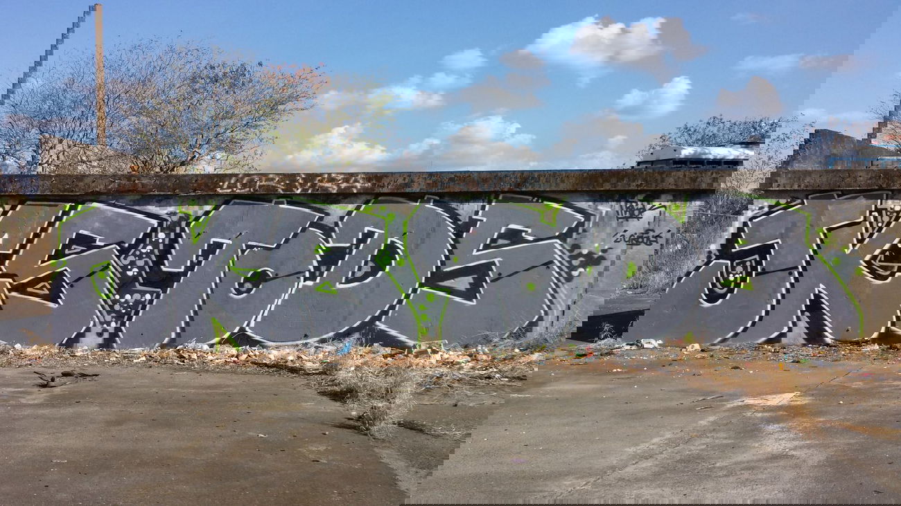 Graffiti Bombing - Photo by Joekatze - JKS, TODS, Jokers (2014)