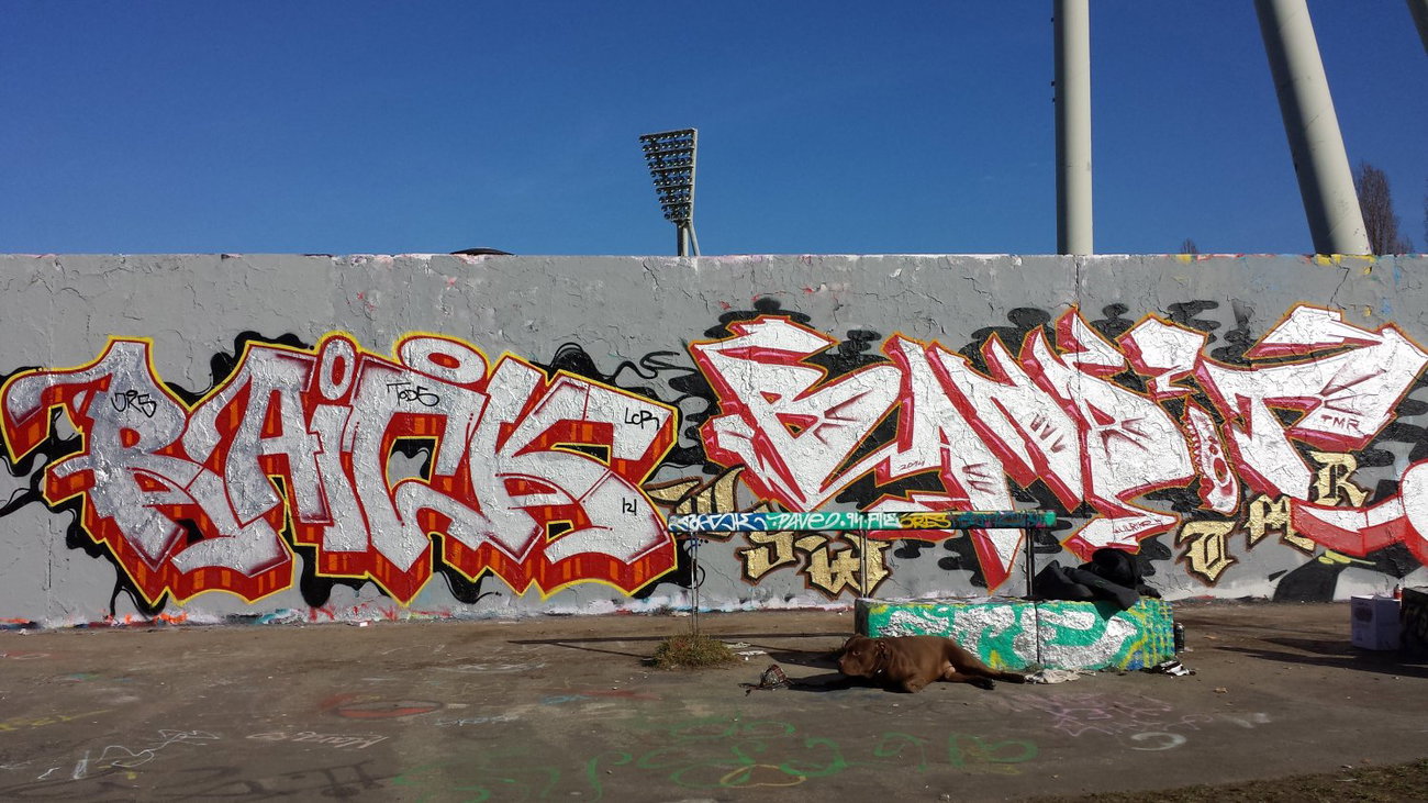 Graffiti Wall - Photo by Joekatze - Raick, Bandit, JKS (2014)