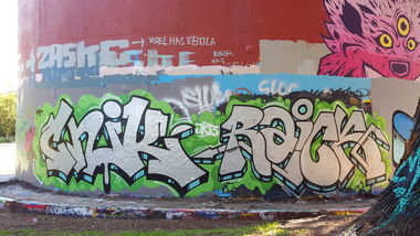 Graffiti Wall in Sydney - Photo by Joekatze - cnik, raick (2015)