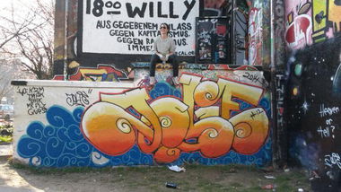 Graffiti Wall in Hildesheim - Photo by Jolie - Jolie, Göttingen, Juzi (2014)