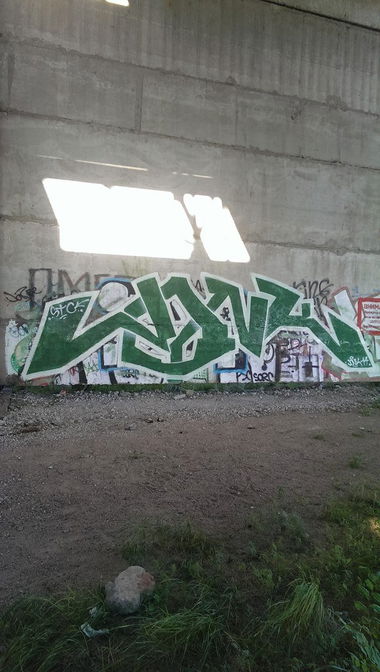 Graffiti Wall - Photo by JonkMRKJU - big