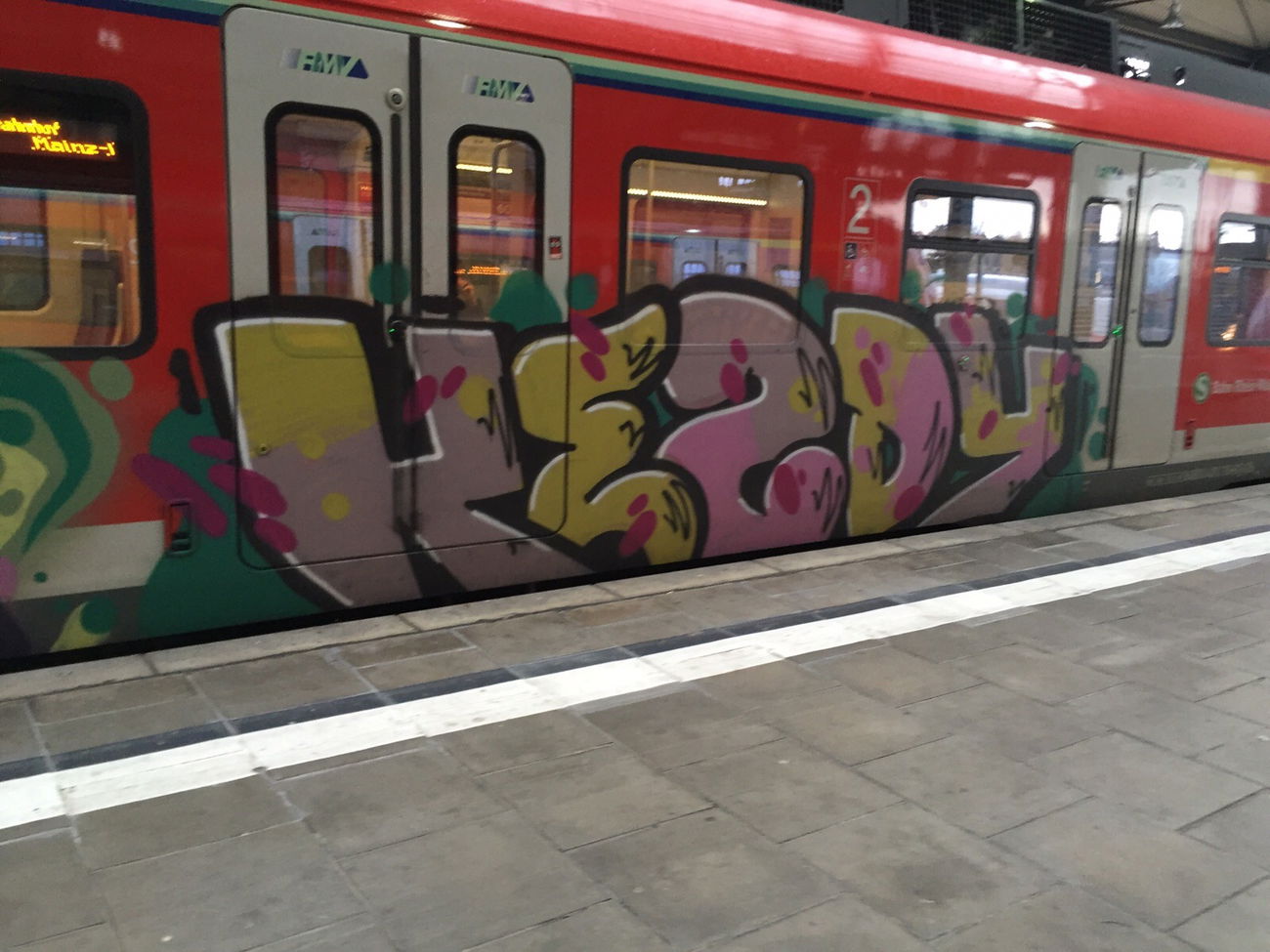 Graffiti Train - Photo by Jope2 - kezdy (2015)