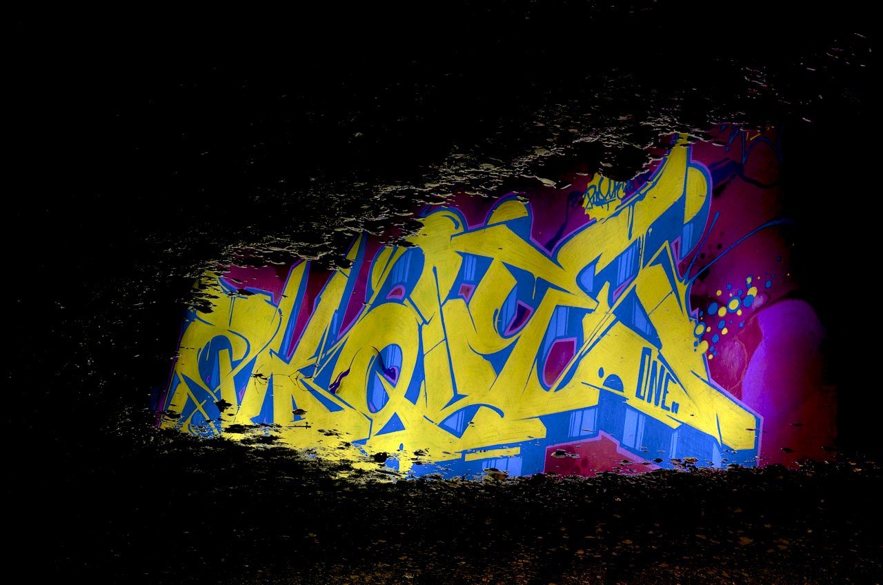 Graffiti Wall in Köln - Photo by Jupiter - Plaque, Reflections, BanditSession (2013)