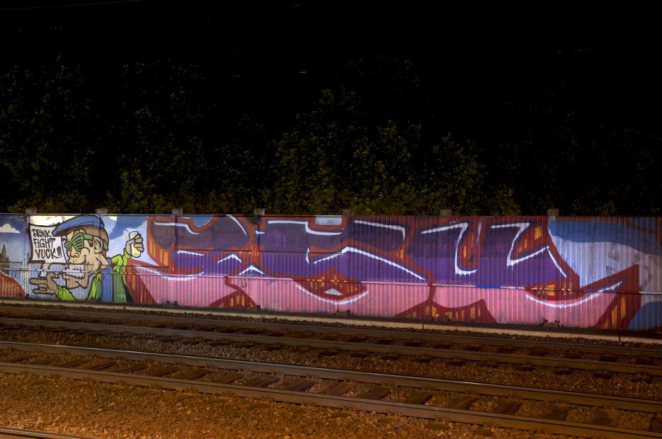 Graffiti Bombing in Köln - Photo by Jupiter - DFV, 354, Aniversario (2013)
