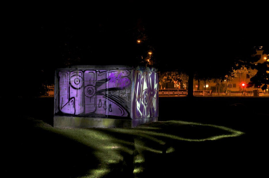 Graffiti Bombing in Köln - Photo by Jupiter - Loof, Zet, ILoveYou