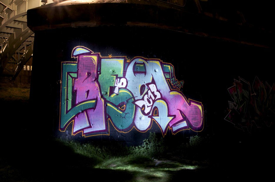 Graffiti Wall in Köln - Photo by Jupiter - Reel, BlackBridge-Serial, Bridges (2013)