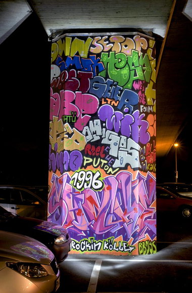 Graffiti Wall in Köln - Photo by Jupiter - Shake, BridgeWorks, CityColumns (2013)