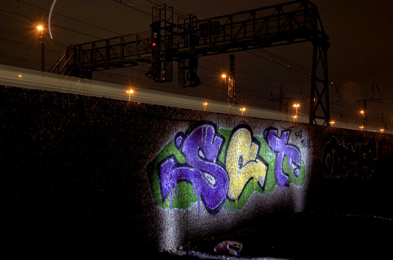 Graffiti Bombing in Köln - Photo by Jupiter - SCT, Cologne, Colonia (2013)