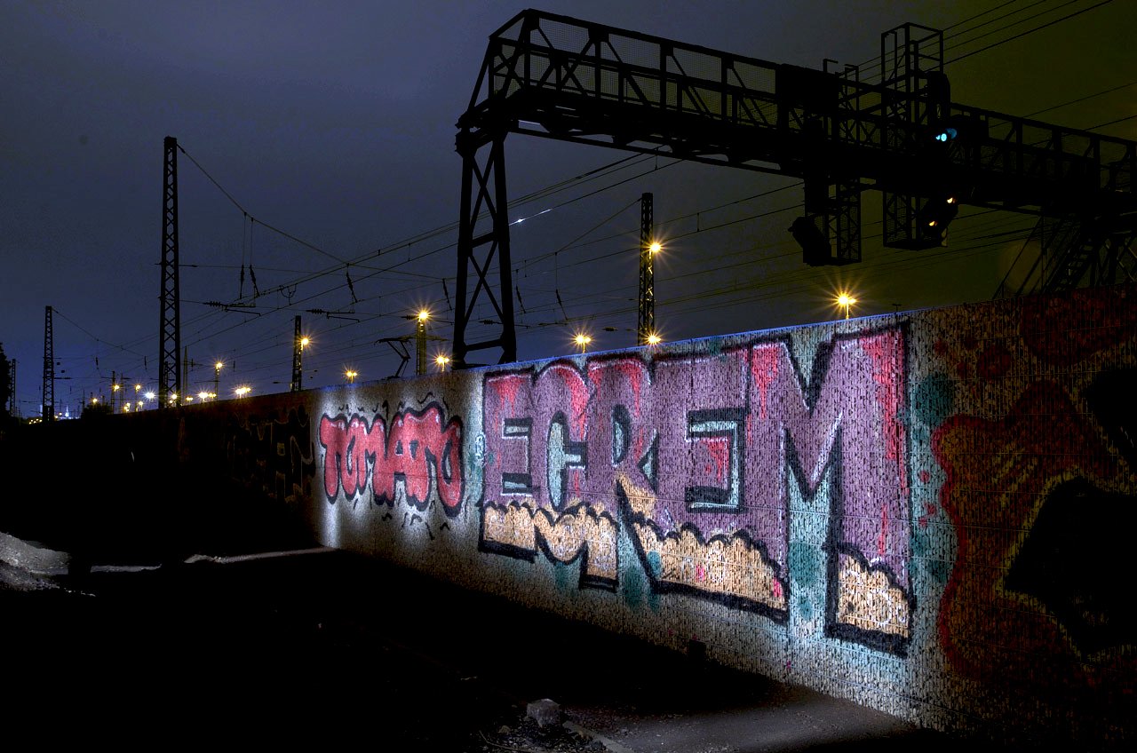 Graffiti Bombing in Köln - Photo by Jupiter - Tomato, Ecrem, 354 (2013)