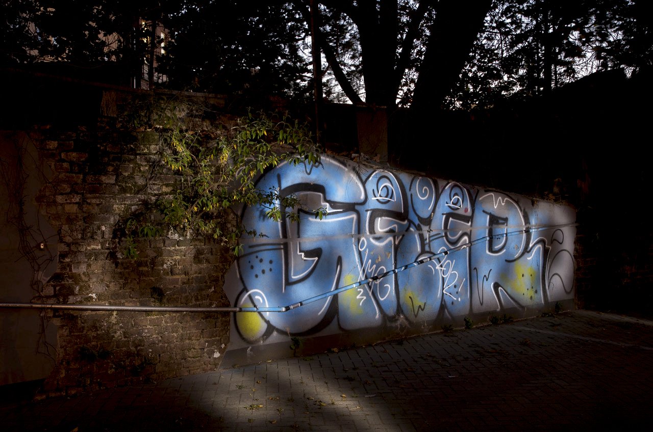 Graffiti Bombing in Köln - Photo by Jupiter - Geier, IMR, Cologne (2012)