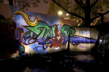 Graffiti Wall in Wiesbaden - Photo by Jupiter - Desor, Kontext, Hall-of-Fame (2013)