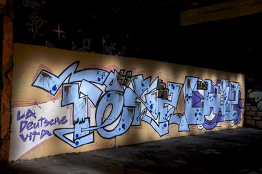 Graffiti Wall in Köln - Photo by Jupiter - Fezz, Chile, BM45 (2013)