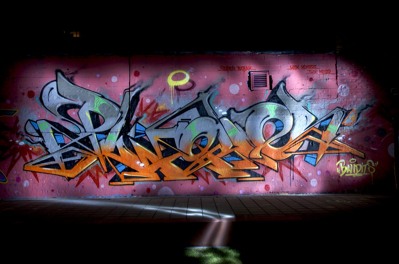 Graffiti Wall in Köln - Photo by Jupiter - Plaque, Bandits, BanditsRed (2013)