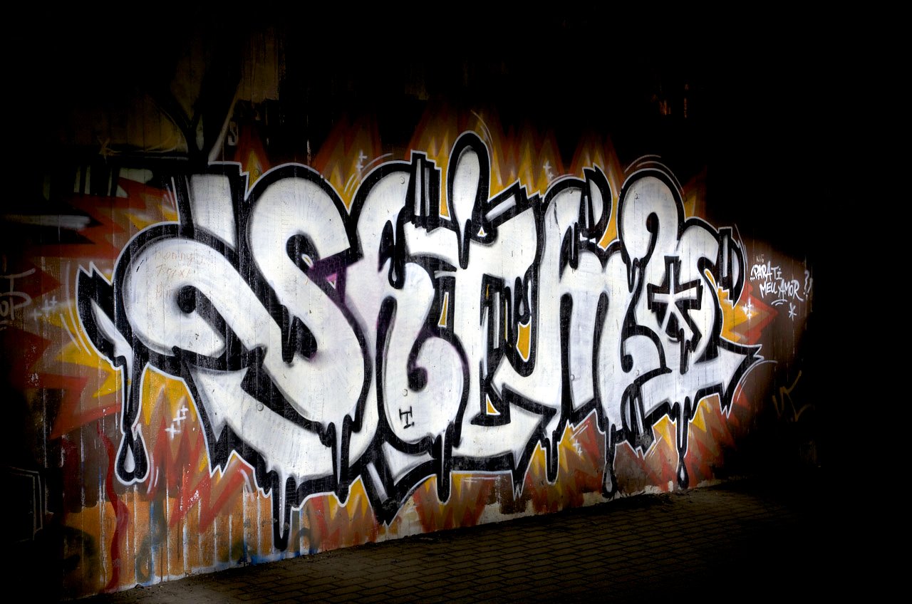 Graffiti Bombing in Köln - Photo by Jupiter - BridgeWorks, Cologne, Colonia