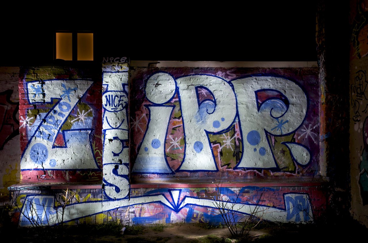 Graffiti Wall in Köln - Photo by Jupiter - Zipp, Tomes, Nice (2014)