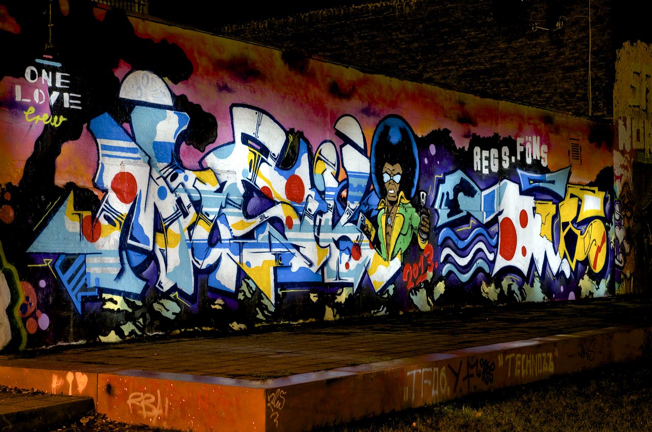 Graffiti Wall in Köln - Photo by Jupiter - Musik, OneLove, Regs (2013)
