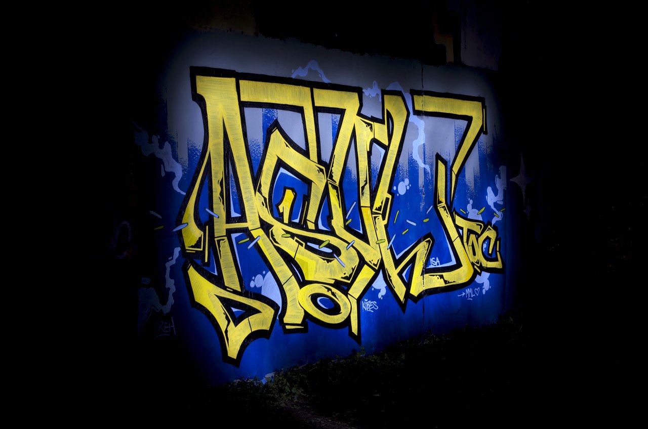 Graffiti Wall in Köln - Photo by Jupiter - Asyl, TOC, Cologne (2014)