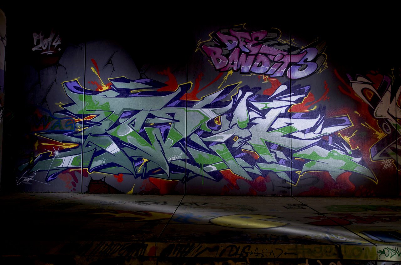 Graffiti Wall in Leverkusen - Photo by Jupiter - Twik, DFE, Bandits (2014)