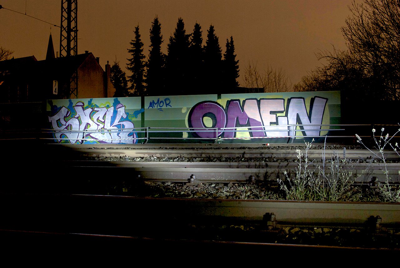 Graffiti Bombing in Köln - Photo by Jupiter - Omen, DFV, 354