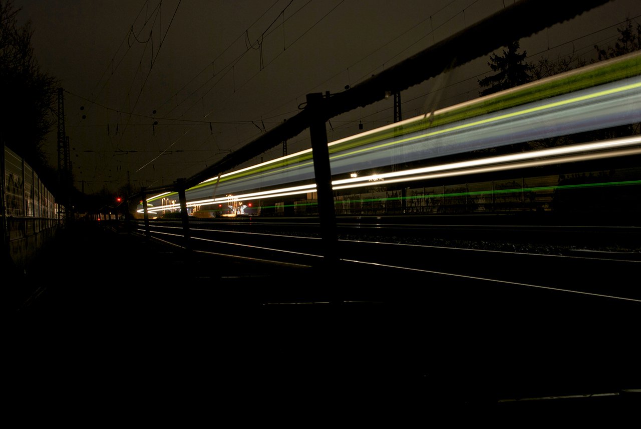 Graffiti Artwork in Köln - Photo by Jupiter - Night-Train, Cologne, Colonia (2011)