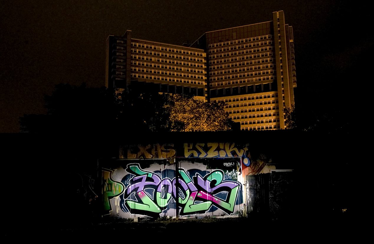 Graffiti Wall in Köln - Photo by Jupiter - Tools, GarageLand, Beyond-Justice (2012)