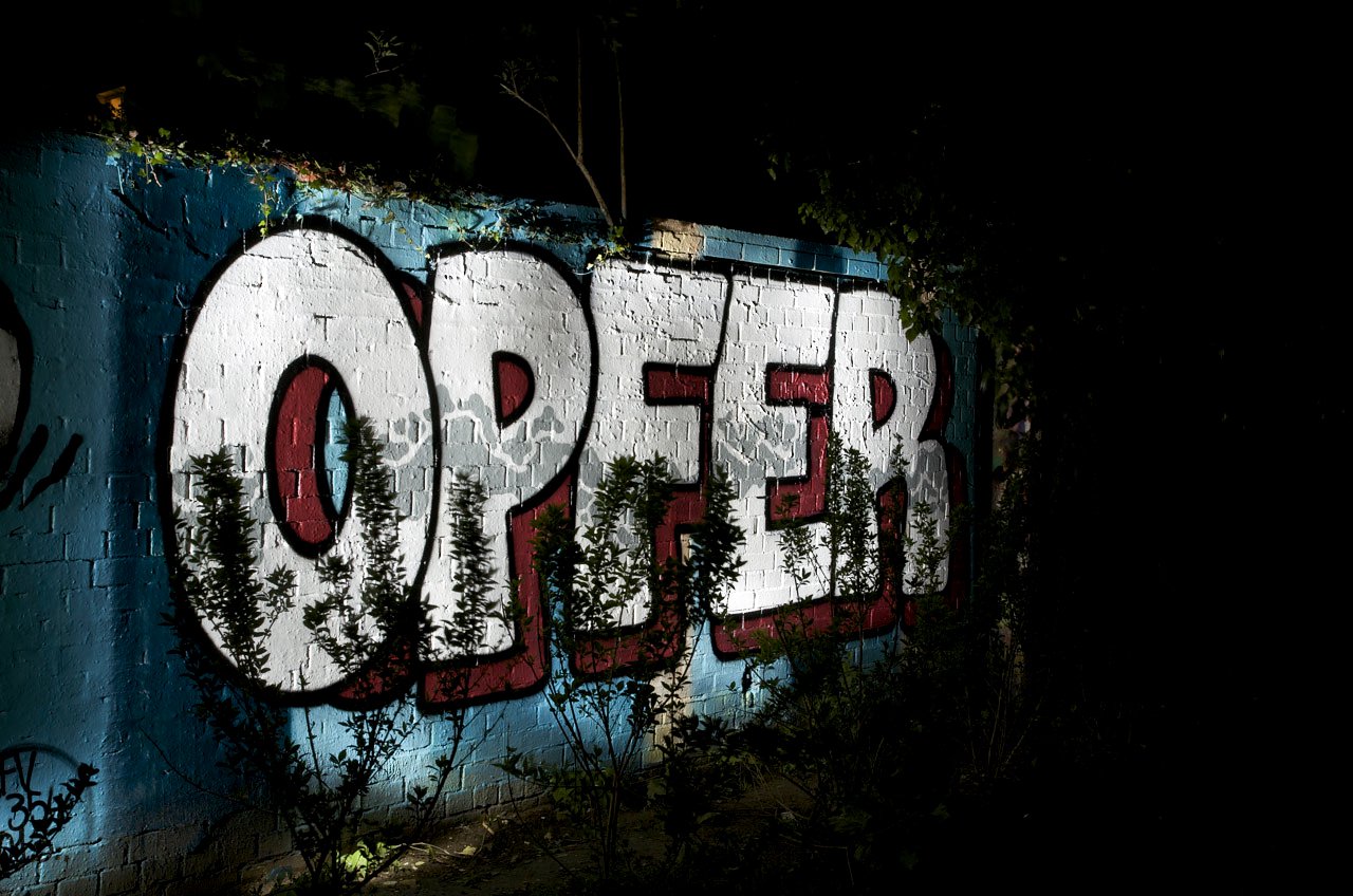 Graffiti Wall in Köln - Photo by Jupiter - Opfer, DFV, 354 (2013)