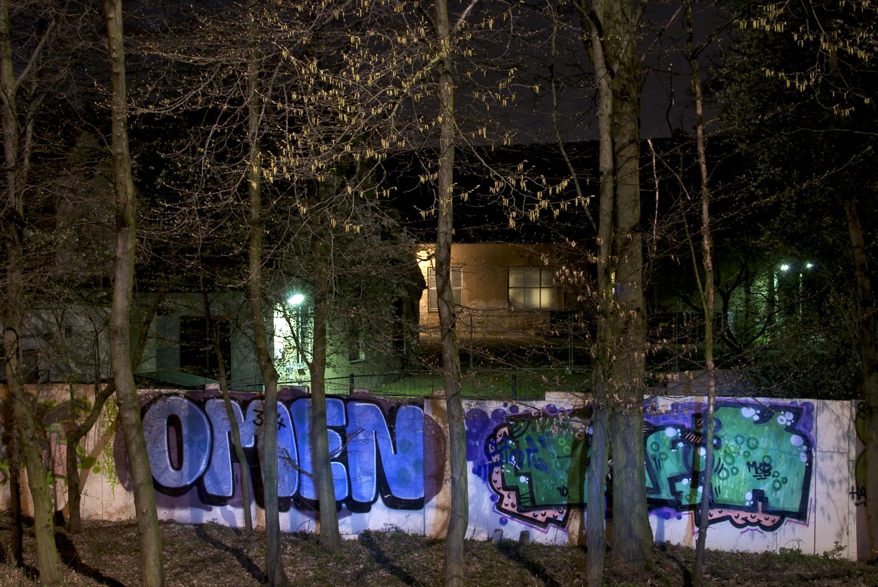 Graffiti Bombing in Köln - Photo by Jupiter - Omen, MGB, DFV (2011)