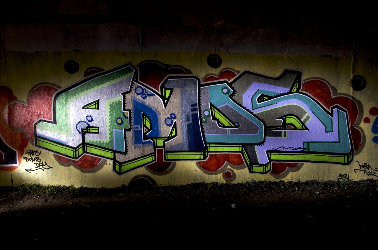 Graffiti Wall in Köln - Photo by Jupiter - Amos, Neon, Pigs (2012)
