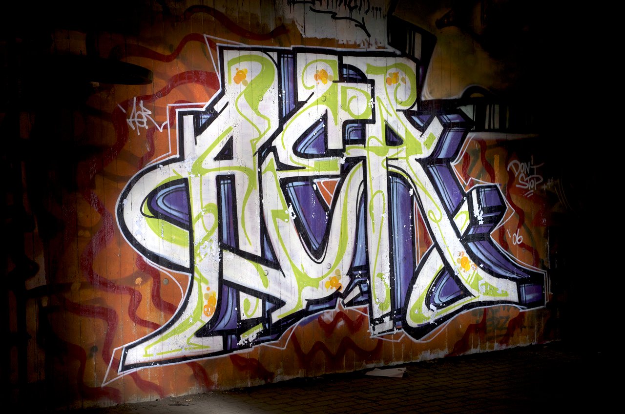 Graffiti Bombing in Köln - Photo by Jupiter - Aer, BridgeWorks, Cologne