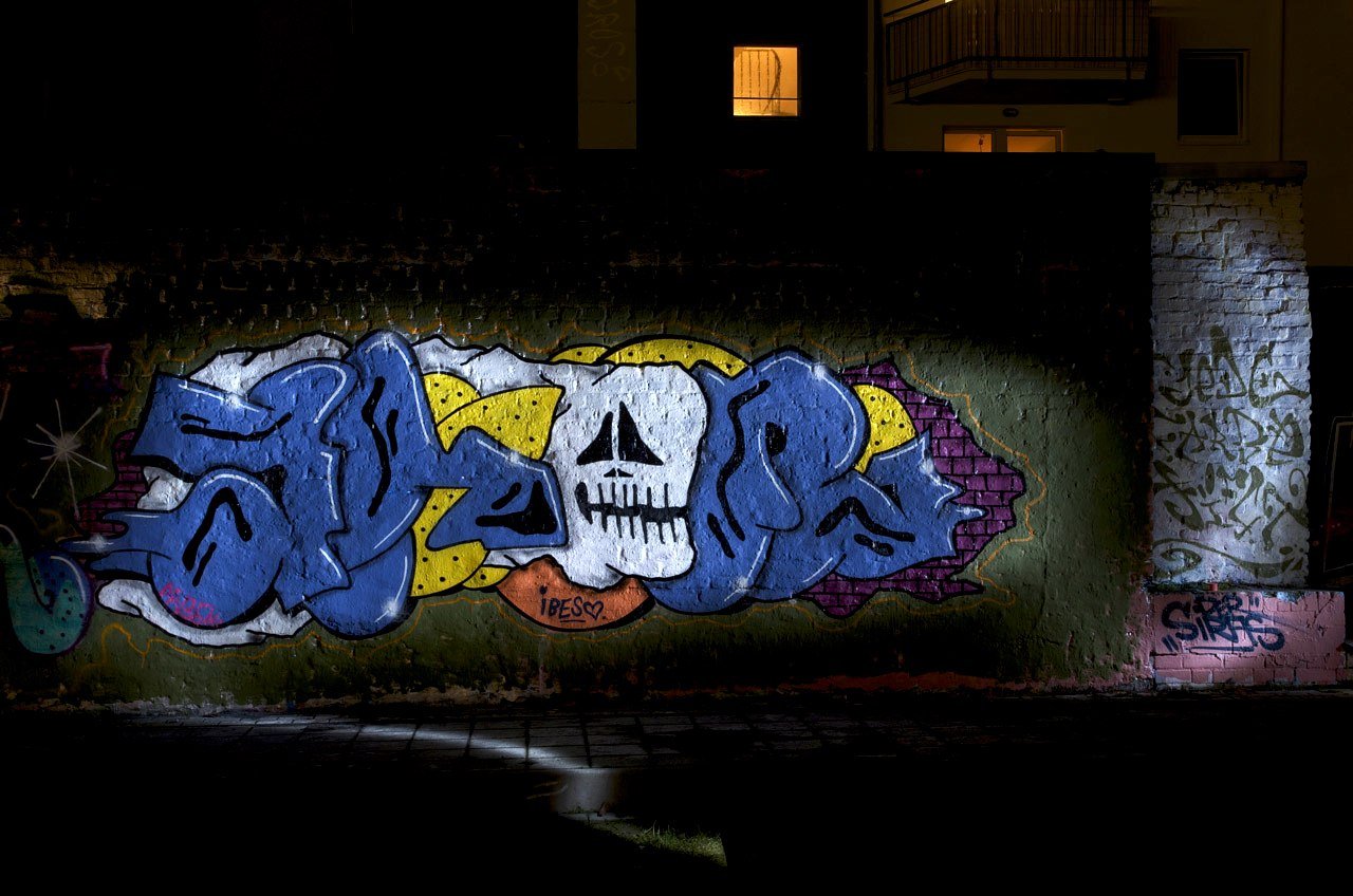 Graffiti Wall in Köln - Photo by Jupiter - Amor, DFV, 354 (2014)