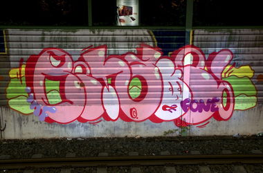 Graffiti Bombing in Köln - Photo by Jupiter - Behave, BHave, INF (2013)