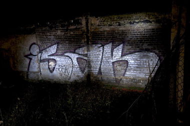 Graffiti Bombing in Köln - Photo by Jupiter - Isak, Hidden, Spaces