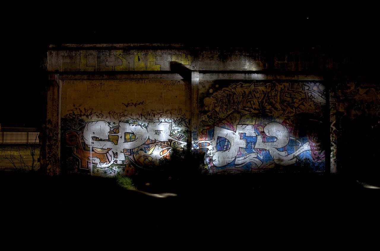 Graffiti Bombing in Köln - Photo by Jupiter - Spider, IMR, Hidden (2014)