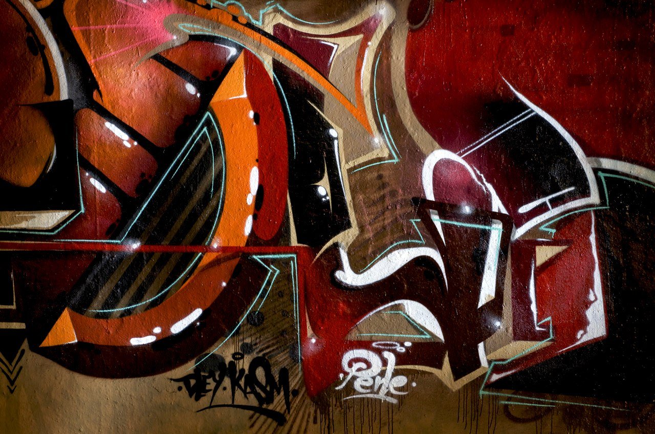 Graffiti Wall in Köln - Photo by Jupiter - Pout, Cops, Detail (2014)