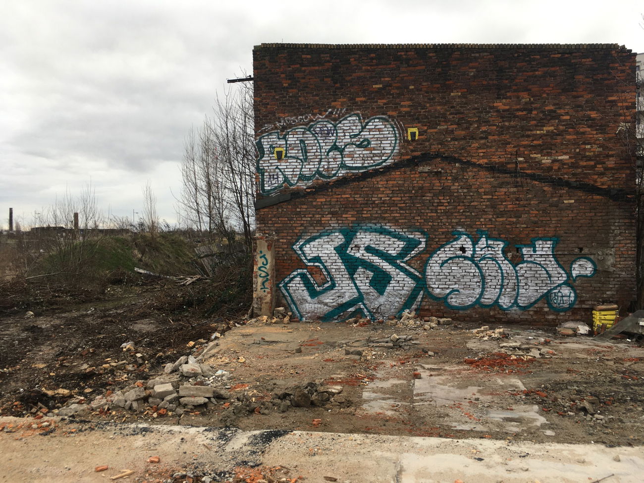 Graffiti Wall - Photo by JustSpray - js, jsr, jser