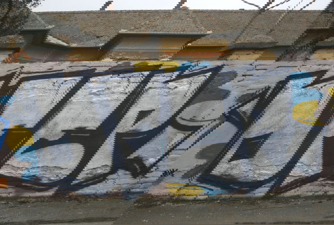Graffiti Wall in Pusztavacs - Photo by JustTheKid - ofep, hcz, hkz