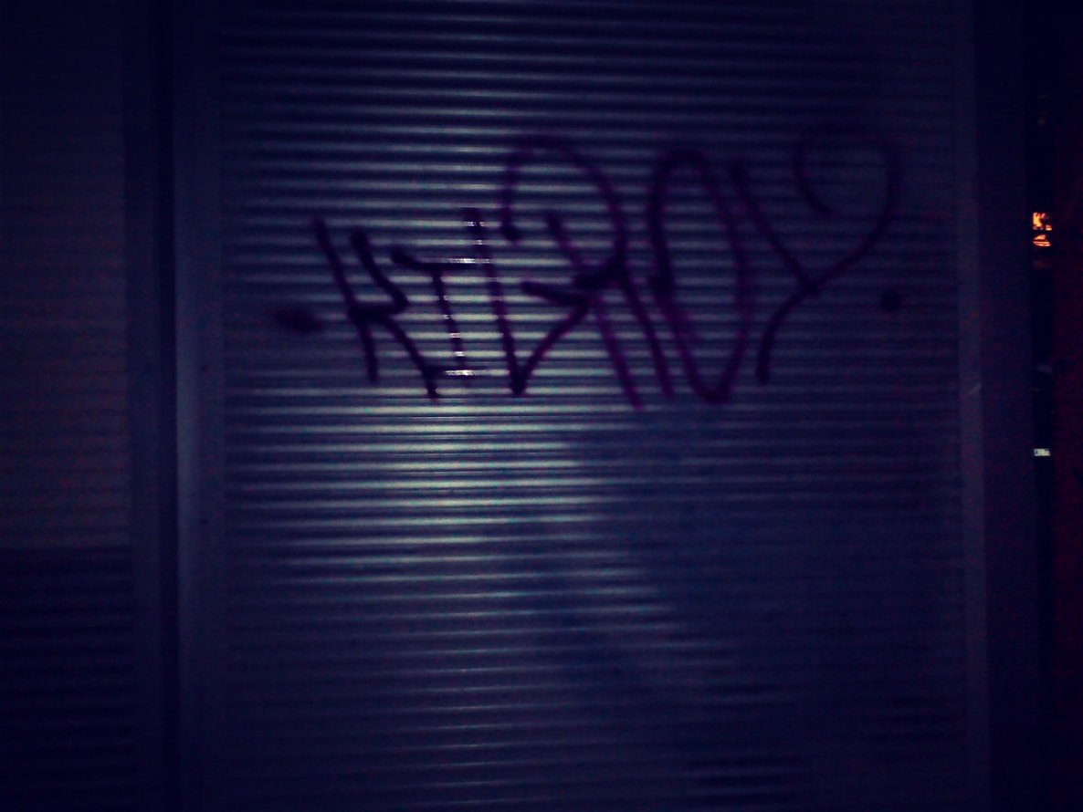 Graffiti Wall - Photo by K1LR0Y - tag, street, night (2014)