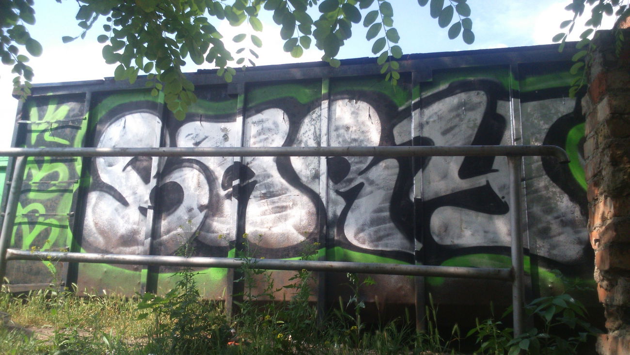 Graffiti Bombing - Photo by KABRONE