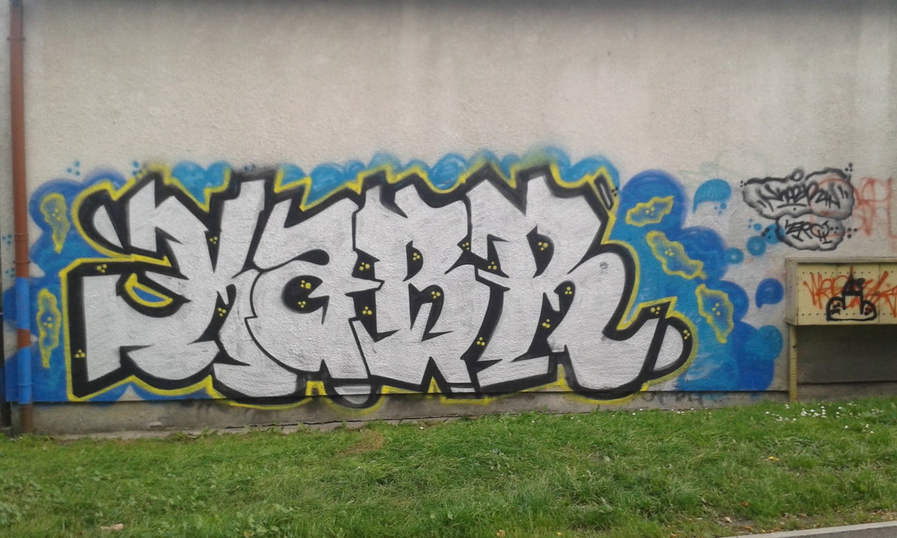 Graffiti Wall - Photo by KABRONE