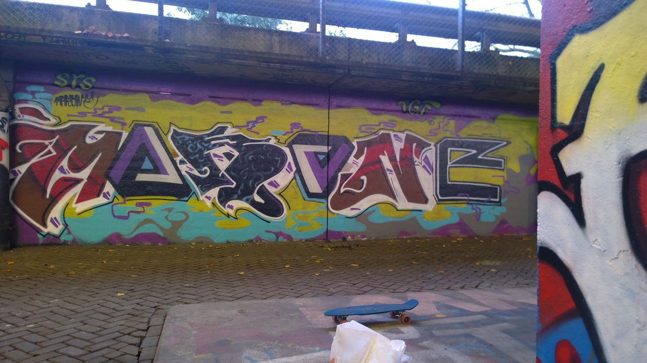 Graffiti Wall in Amsterdam - Photo by KAMEHAME (2016)