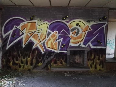 Graffiti Wall - Photo by KAMEHAME (2018)