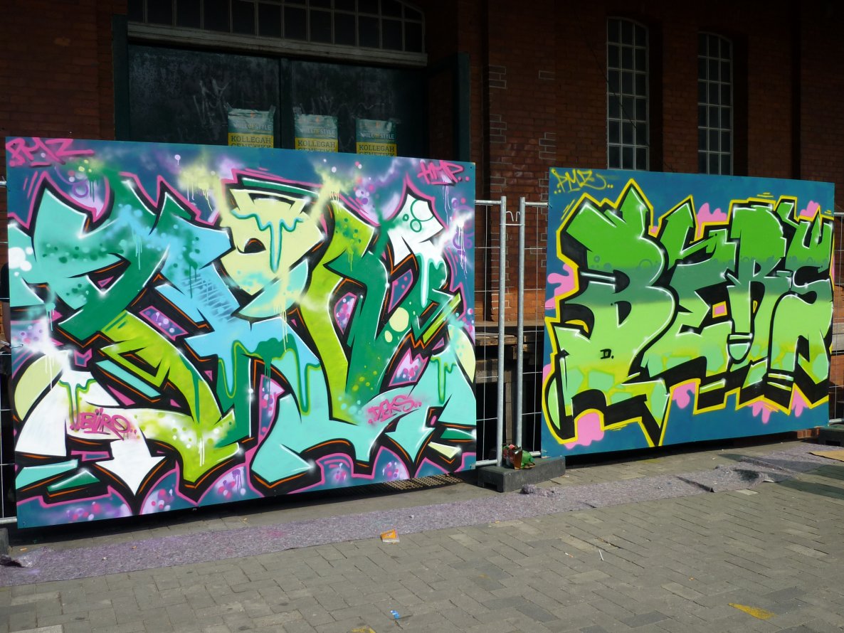 Graffiti Wall - Photo by KASIMIR - Phon.Bers.PMZ (2013)