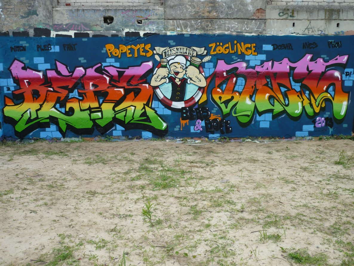 Graffiti Wall - Photo by KASIMIR - Bers.Rafe81.PMZ (2013)