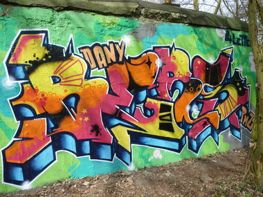 Graffiti Wall - Photo by KASIMIR - Bers.PMZ.Bunker (2013)