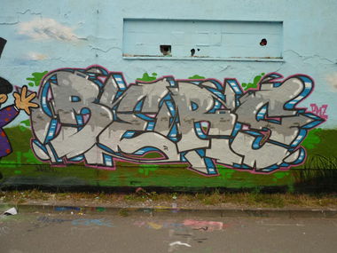 Graffiti Wall - Photo by KASIMIR - Bers.PMZ (2014)