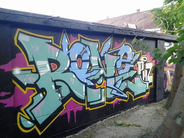 Graffiti Wall - Photo by KASIMIR - Bers.PMZ (2014)