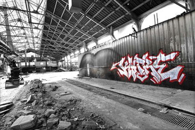 Graffiti Wall in Paris - Photo by KATRE - katre, urbex (2014)