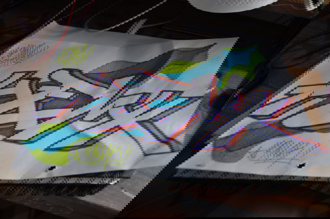 Graffiti Sketch - Photo by KAVE - hemk, kave