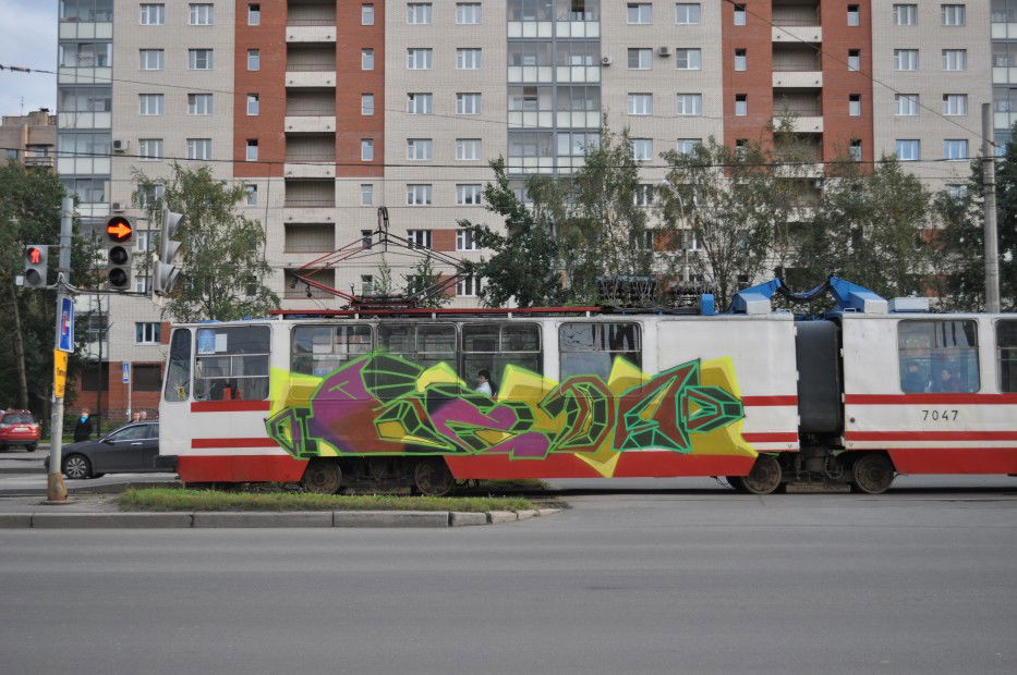Graffiti Train - Photo by KEDR - BEDA, KEDR (2012)