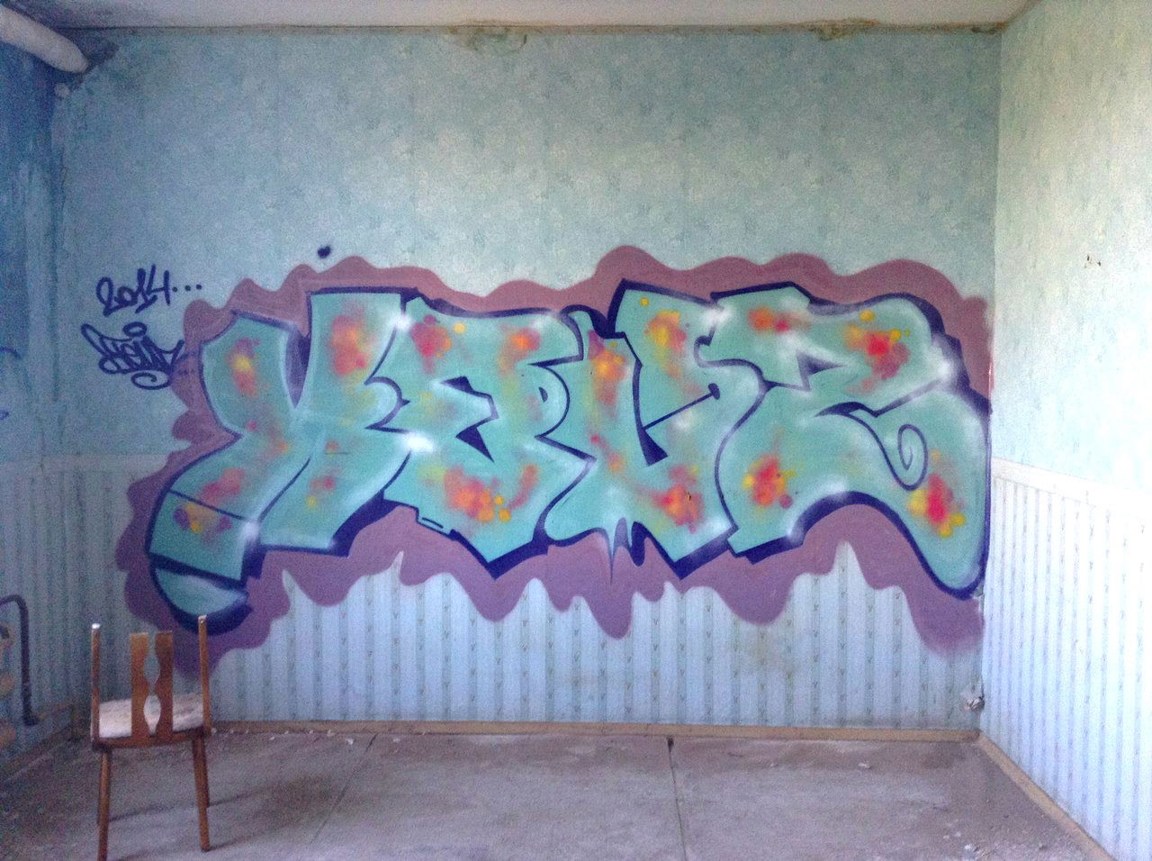 Graffiti Wall - Photo by KEUZ - piece, blue, wall (2014)